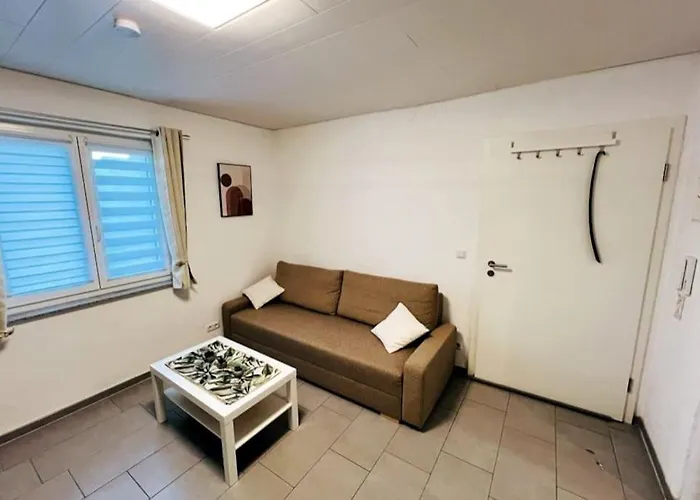 Ches Cozy Corner Helle 1